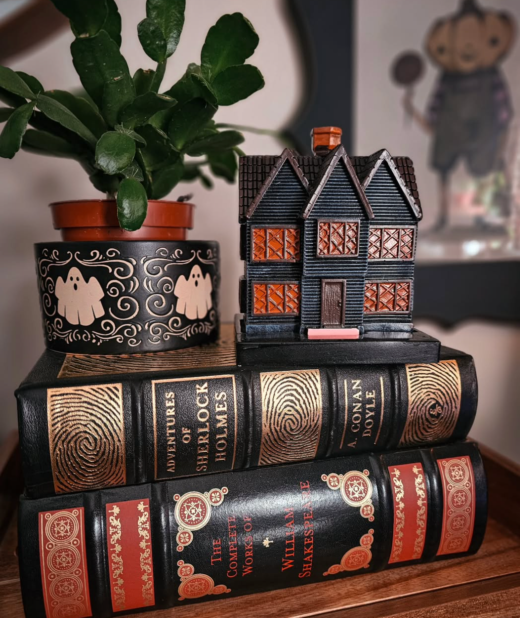 House of Seven Gables Incense Burner