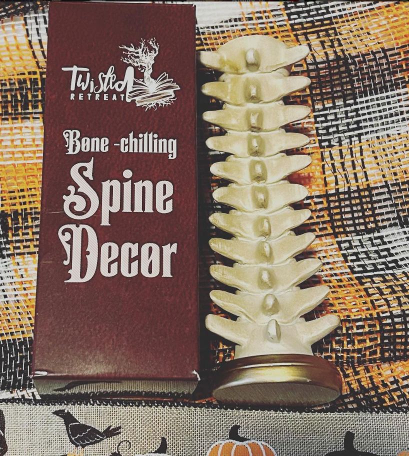 Spine Shelf Decor