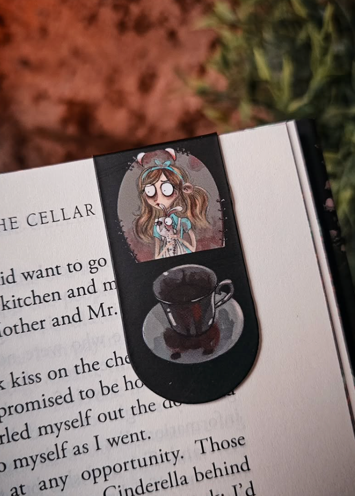 Set of Alice Magnetic Bookmarks