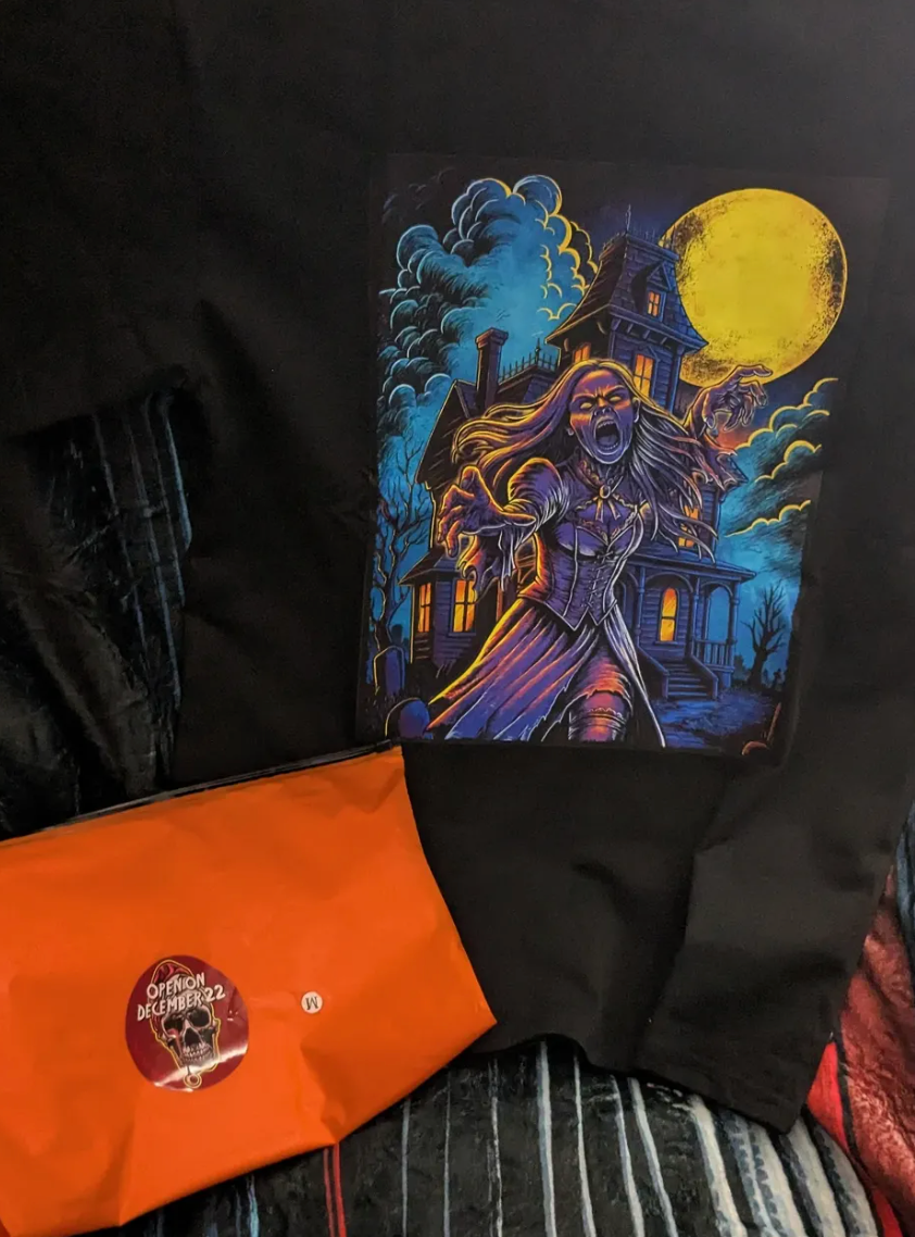 Ghostly/Zombie Woman T-Shirt